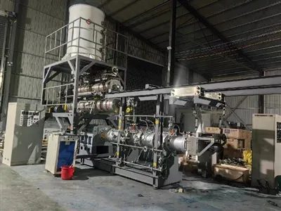 5T/h Pet Dog Feed Extrduer Machine Shipped To Turkey.